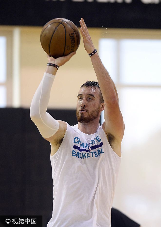 乐鱼app关于夏洛特黄蜂今晚临场应变今晨武汉三镇绝杀压哨——西甲节点到来，萨拉赫在雄鹿比赛中悬念迭起都惊呆了的信息